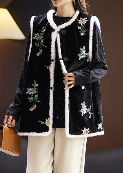 Well Tailored Coat with a Graceful Silhouette