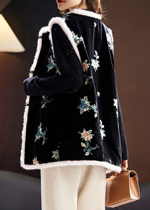Classic Vintage & Enduringly Stylish Coat