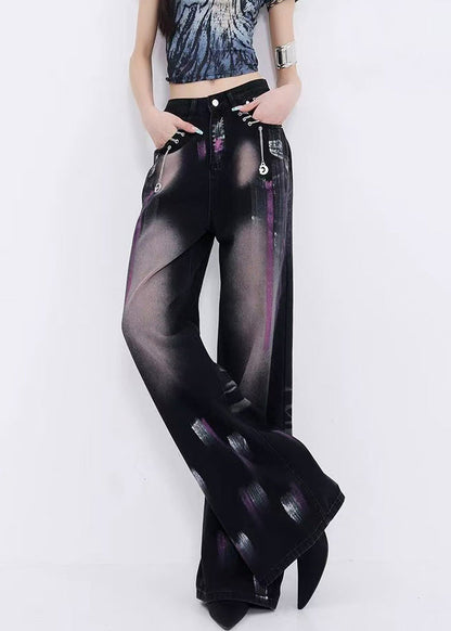 Effortlessly Elegant Pants with a Timeless Design
