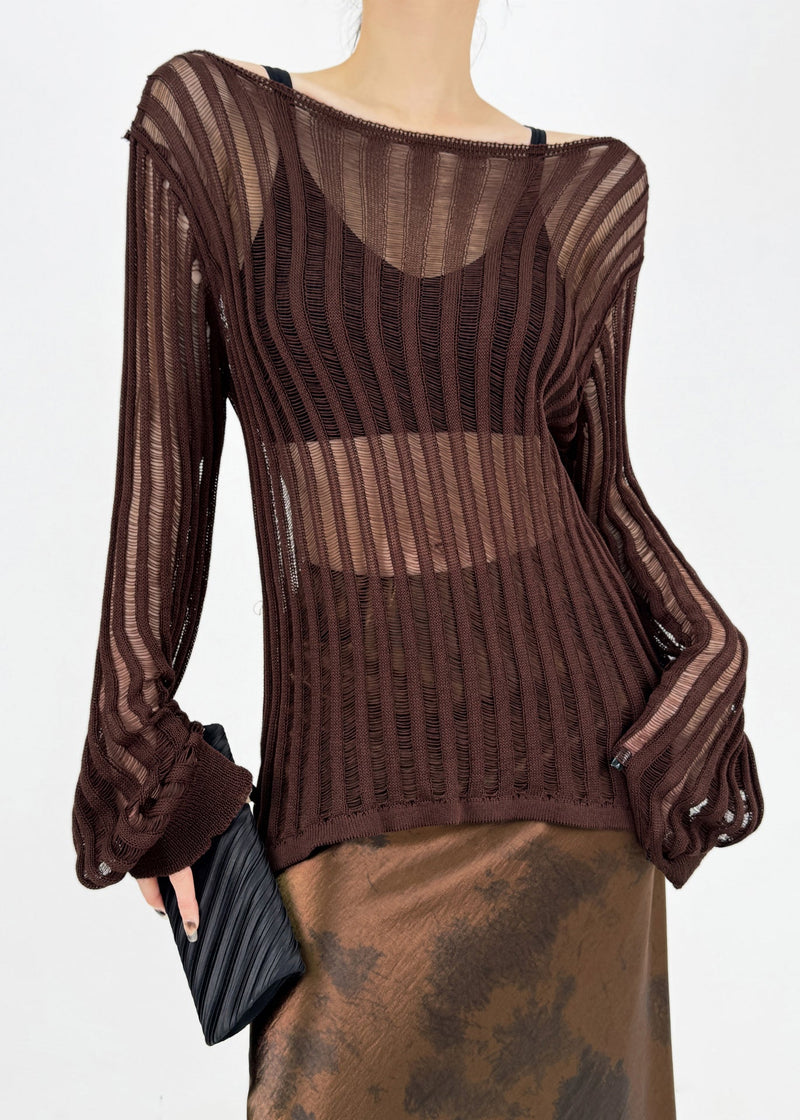Beautifully Balanced Top with Timeless Character