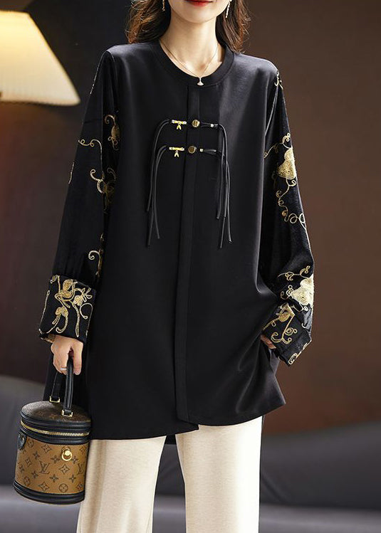 Well Tailored Top with a Graceful Silhouette
