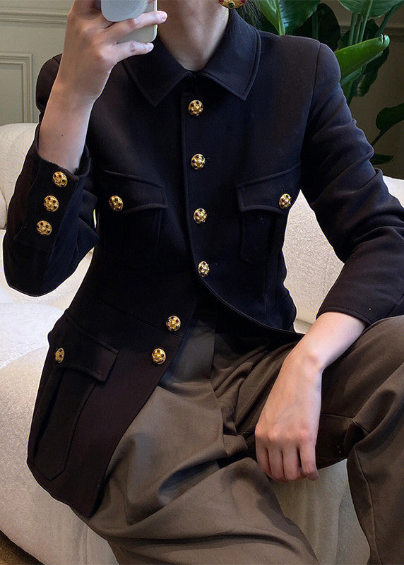 Gracefully Styled Coat for Any Occasion