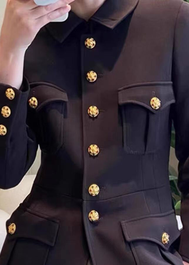 Gracefully Styled Coat for Any Occasion