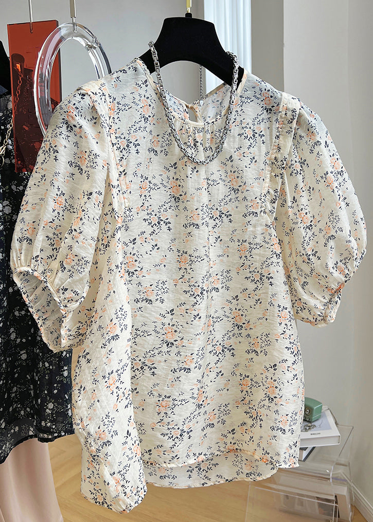 Classic Vintage Shirt with a Flattering Fit