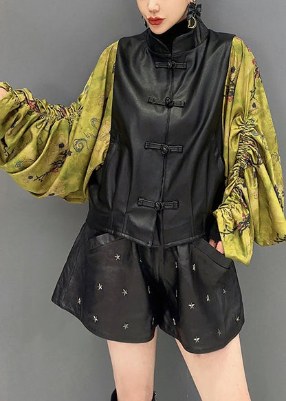 Elegantly Styled Coat for Everyday Wear