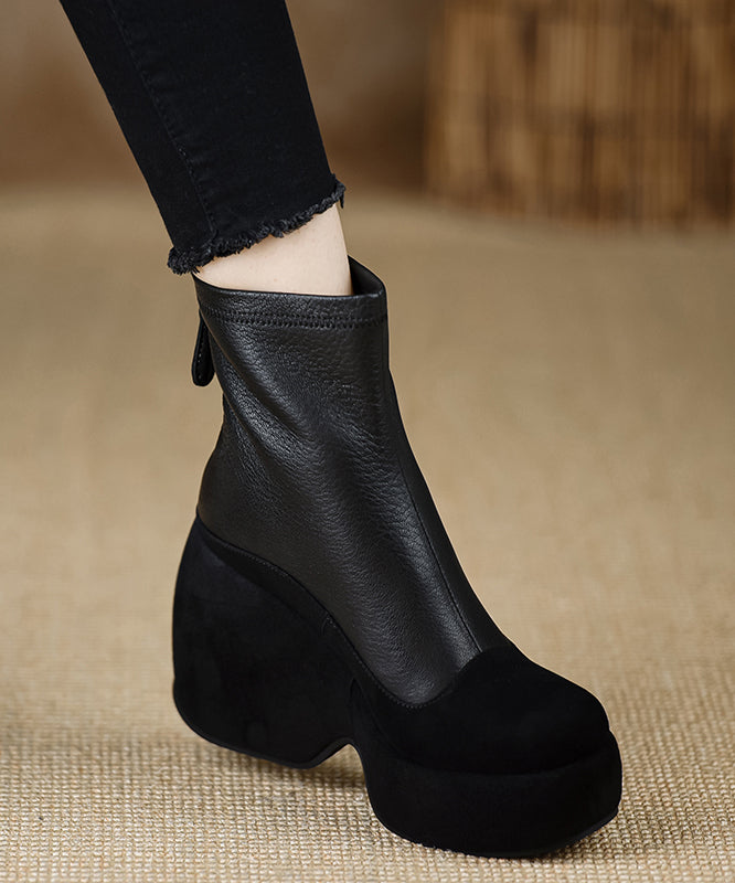 Graceful Orthopedic Boots for Modern Look