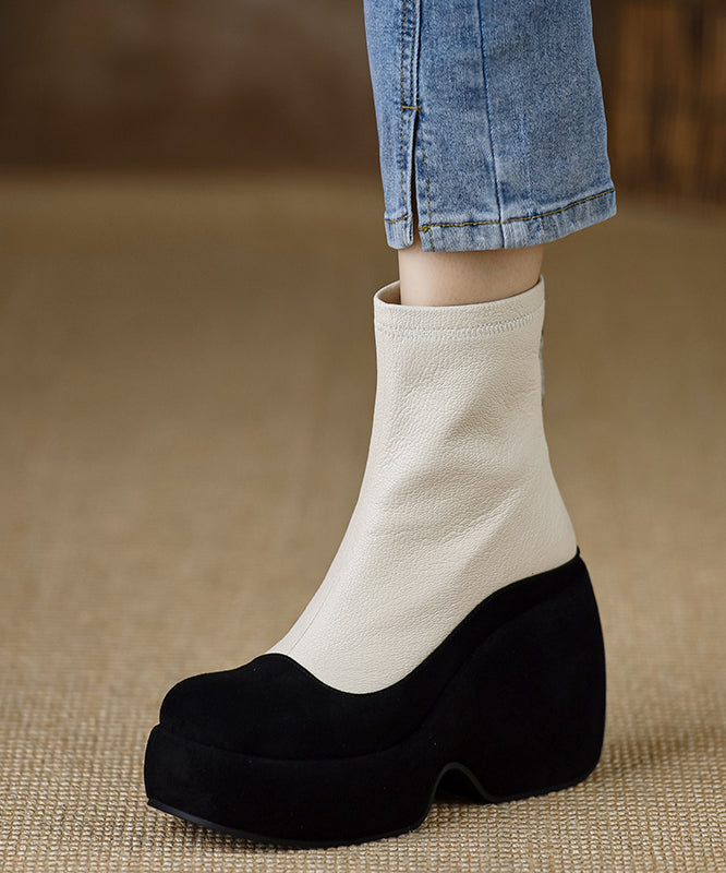 Graceful Orthopedic Boots for Modern Look