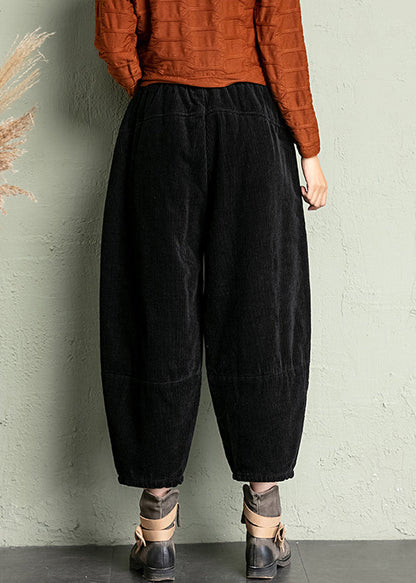 Well Tailored Pants with a Graceful Silhouette