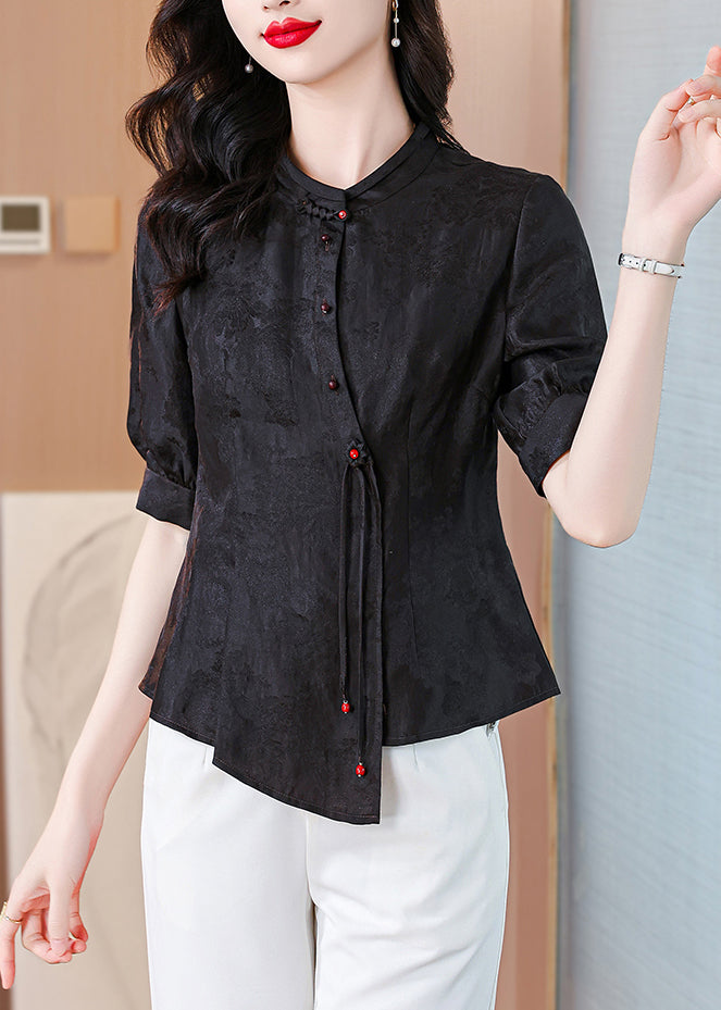 Sophisticated Shirt with a Clean Classic Look