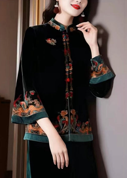Elegantly Styled Coat for Everyday Wear
