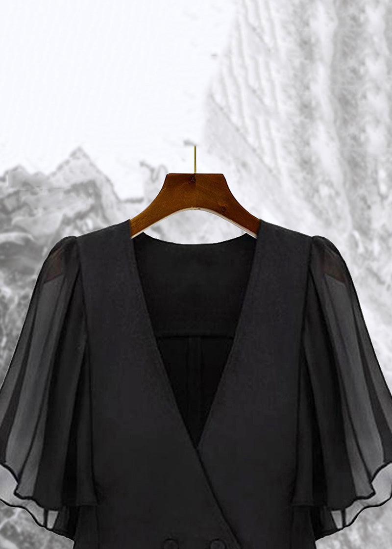Classic Vintage & Enduringly Stylish Coat