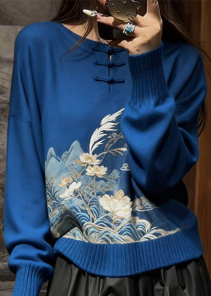 Beautifully Finished Sweater in a Timeless Design