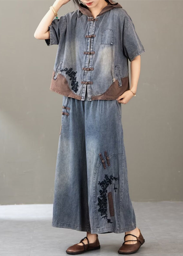 Effortlessly Elegant Pants with a Timeless Design