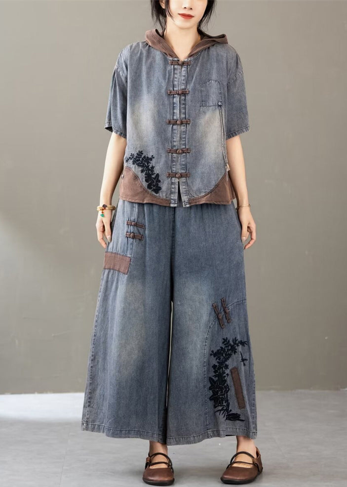 Effortlessly Elegant Pants with a Timeless Design