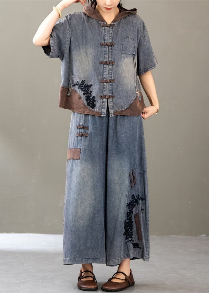 Effortlessly Elegant Pants with a Timeless Design