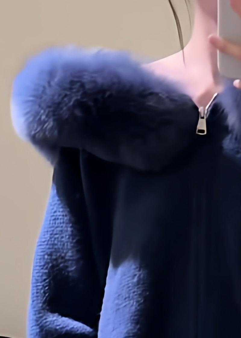 Classic Vintage & Enduringly Stylish Coat