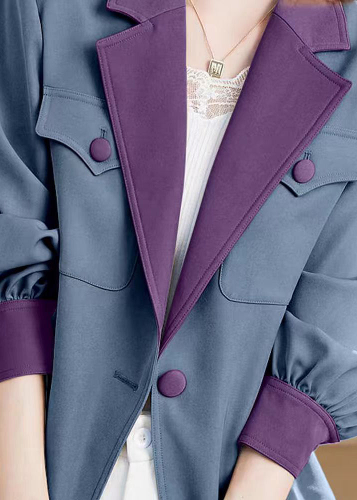 Classic Vintage Coat with a Flattering Fit
