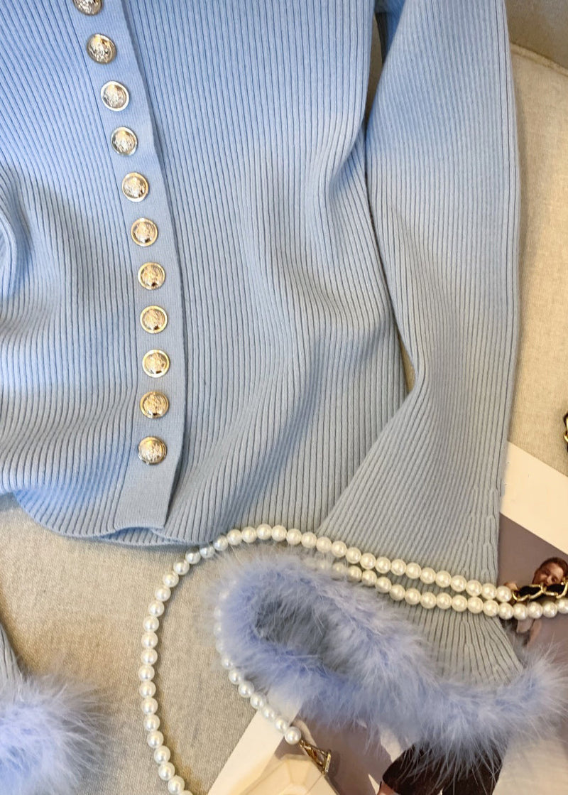 Beautifully Finished Sweater in a Timeless Design
