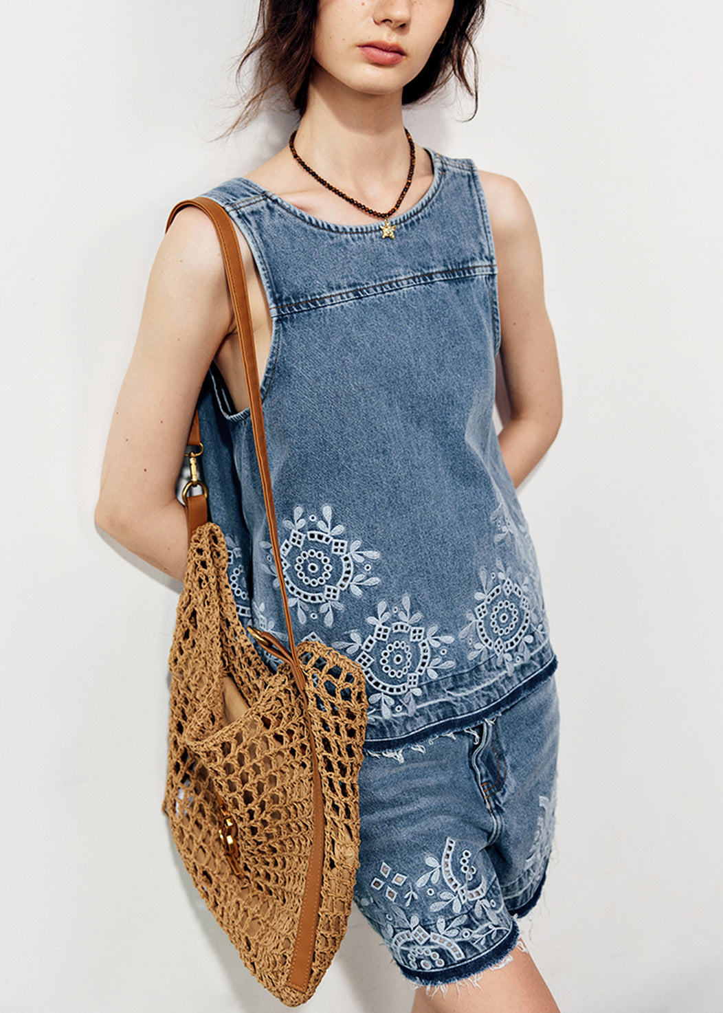 Effortlessly Elegant Garment with a Timeless Design