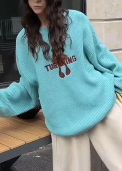 Classic Vintage Sweater with a Flattering Fit