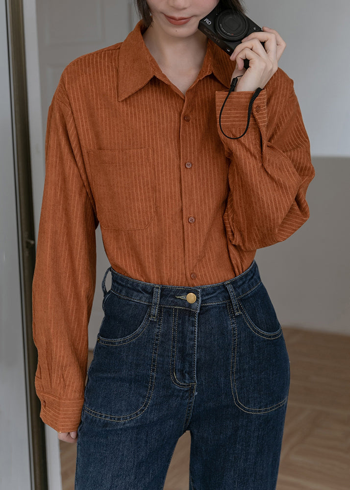 Sophisticated Blouse with a Clean Classic Look