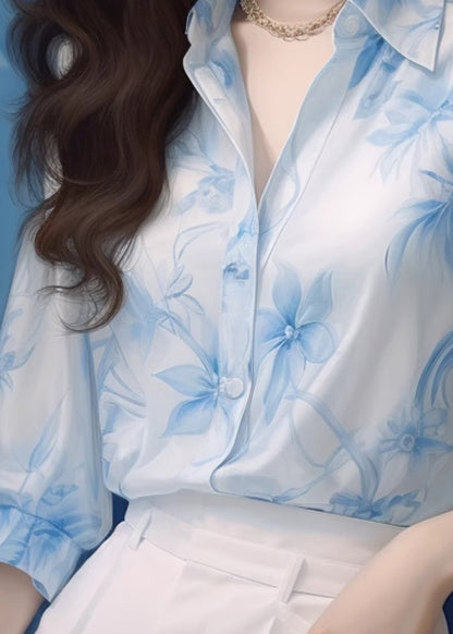 Classic Vintage Shirt with a Flattering Fit
