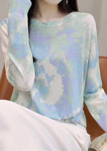 A Vintage Style Top with Delicate Timeless Details