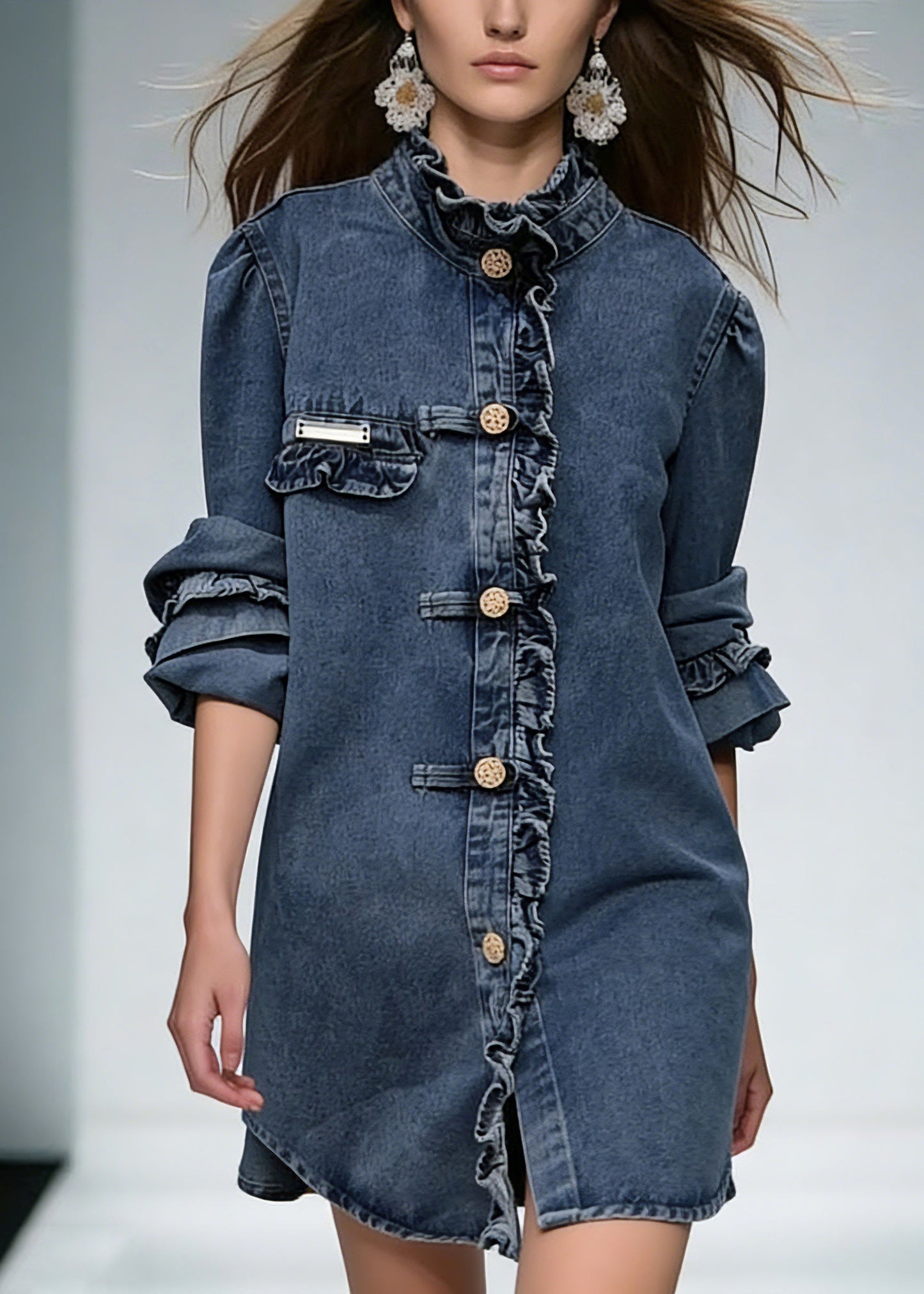 Classic Vintage & Enduringly Stylish Coat
