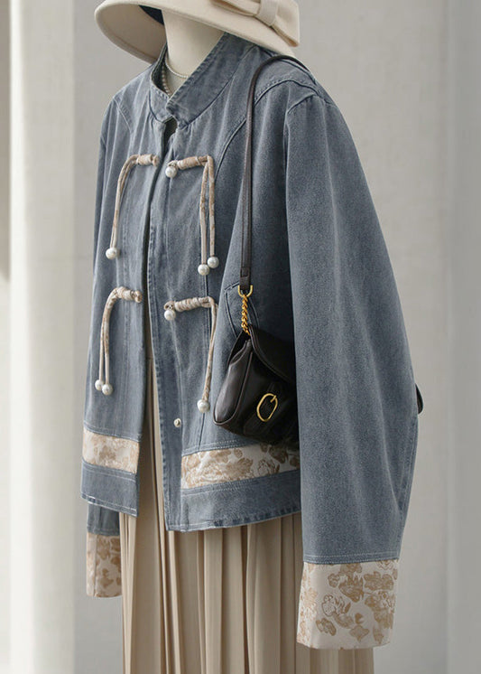 Sophisticated Coat with a Clean Classic Look