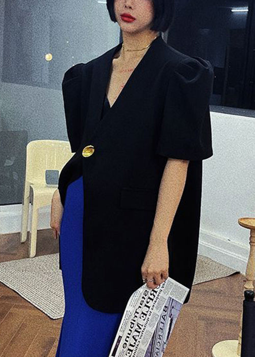 Classic Vintage Coat with a Flattering Fit