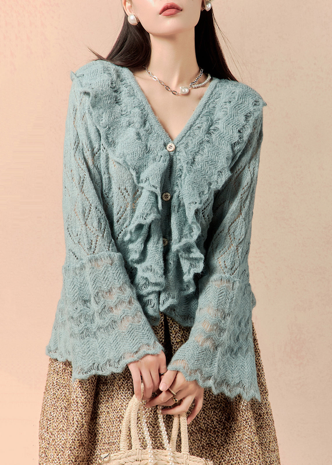 Classic Vintage Sweater with a Flattering Fit