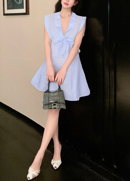 Effortlessly Elegant Top with a Timeless Design