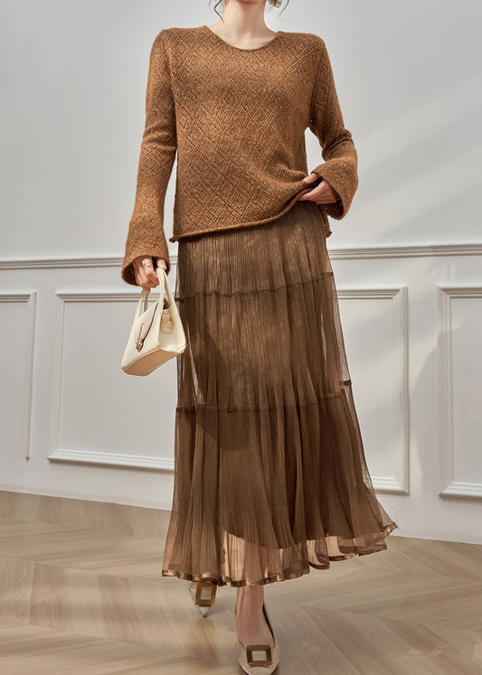 Classic Vintage Sweater with a Flattering Fit