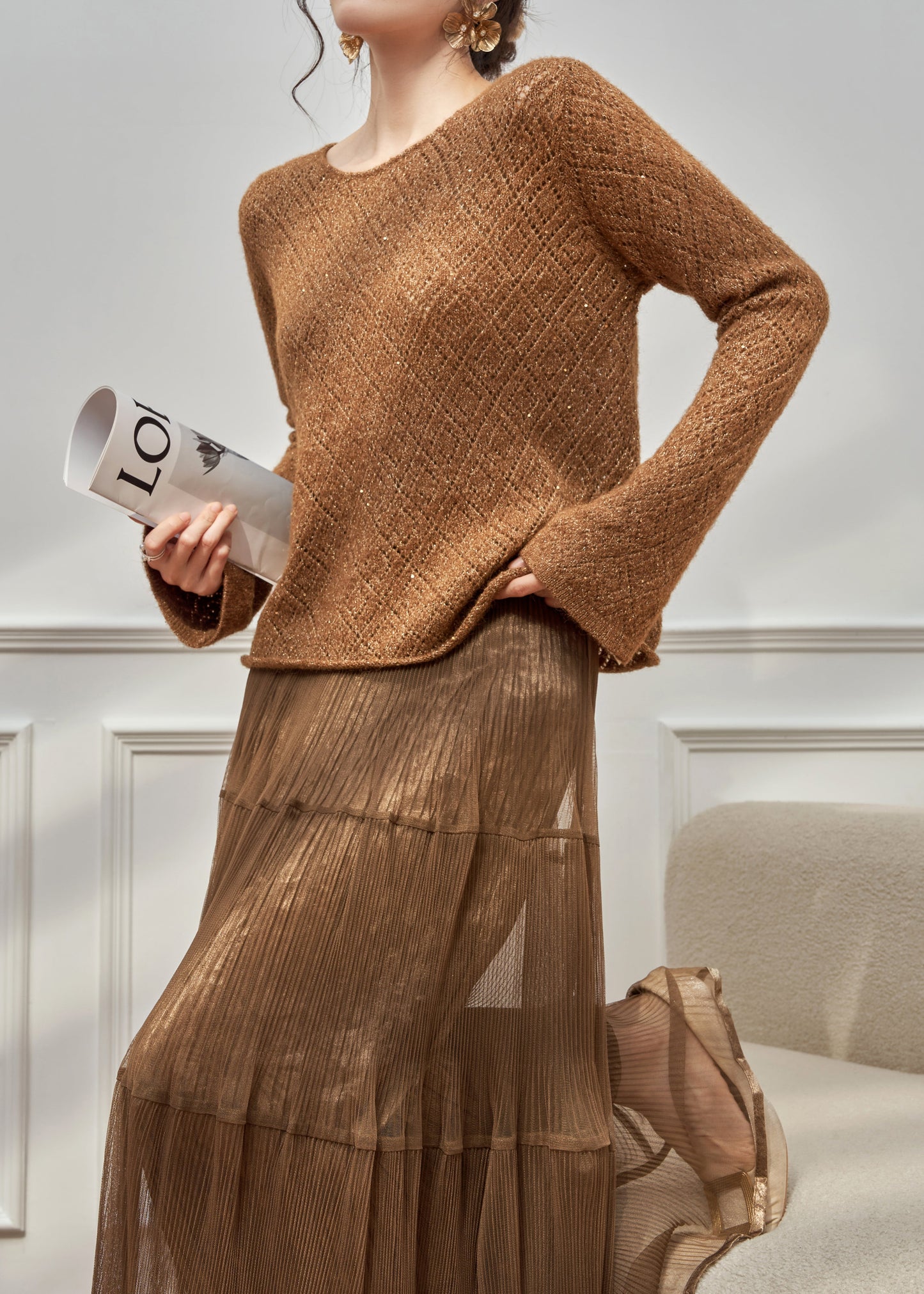 Classic Vintage Sweater with a Flattering Fit