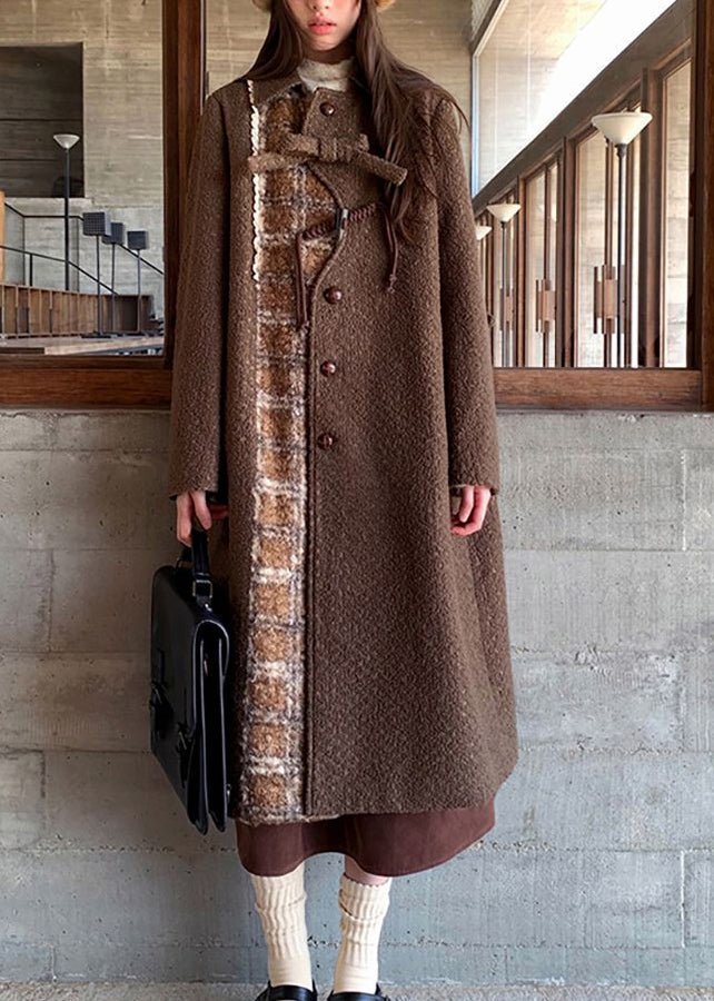 Well Tailored Coat with a Graceful Silhouette