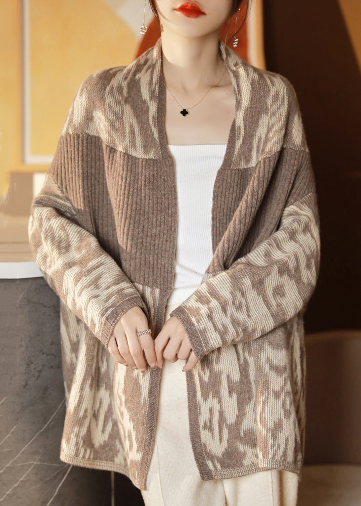 Beautifully Finished Cardigan in a Timeless Design