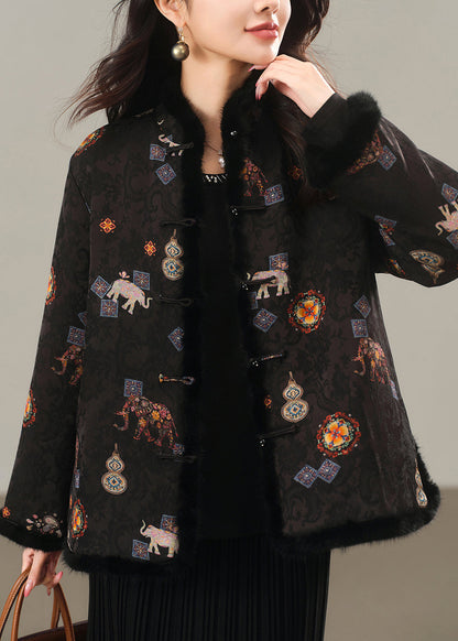 Effortlessly Elegant Coat with a Timeless Design