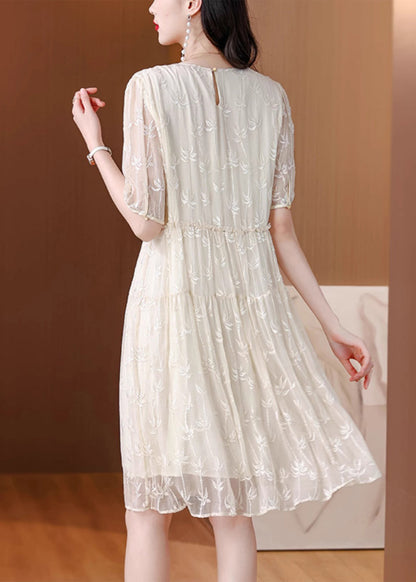 Beautifully Crafted Dress in a Classic Style