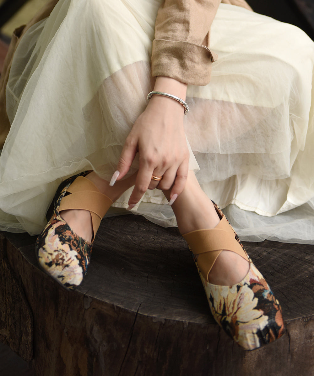 Chic Orthopedic Shoes with Unique Design