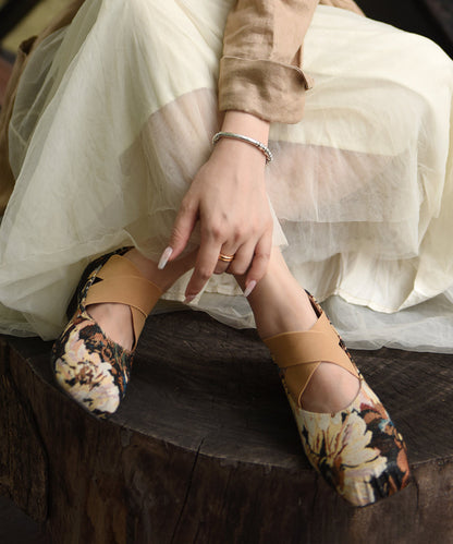 Chic Orthopedic Shoes with Unique Design