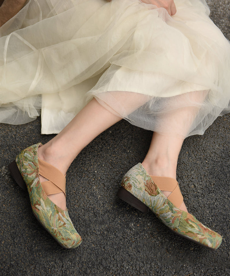 Chic Orthopedic Shoes with Unique Design