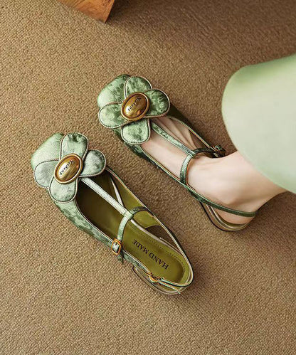 Graceful Orthopedic Shoes for Modern Look