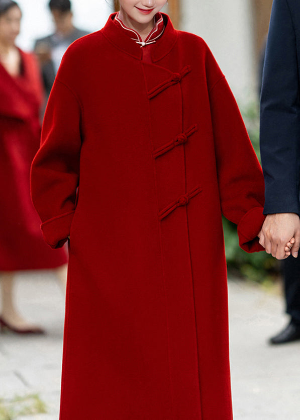 A Vintage Style Coat with Delicate Timeless Details