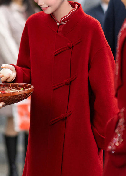 A Vintage Style Coat with Delicate Timeless Details