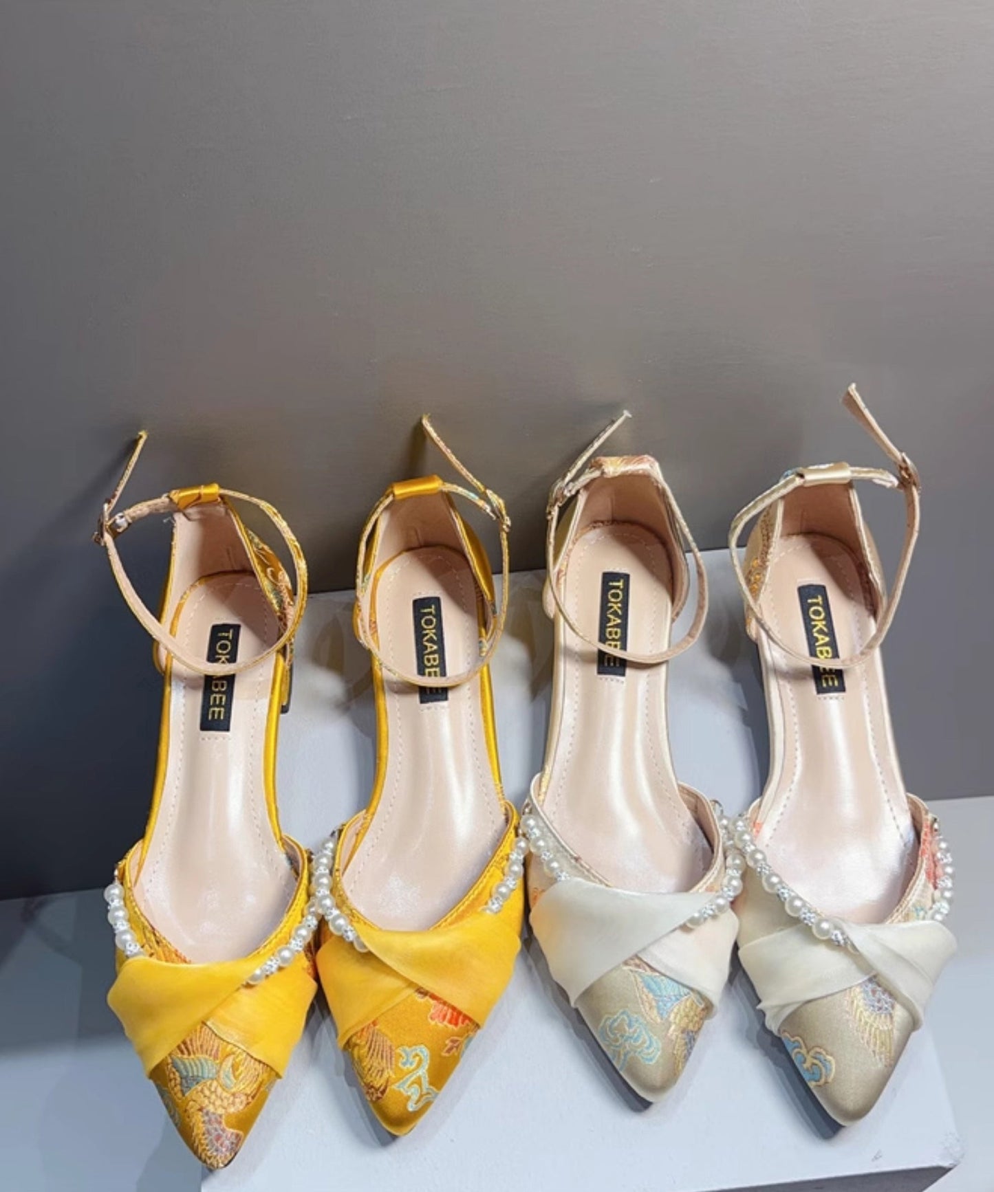 Chic Orthopedic Sandals with Unique Design