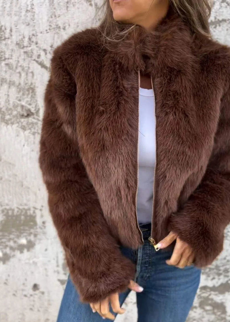 Polished Coat with an Effortless Classic Look