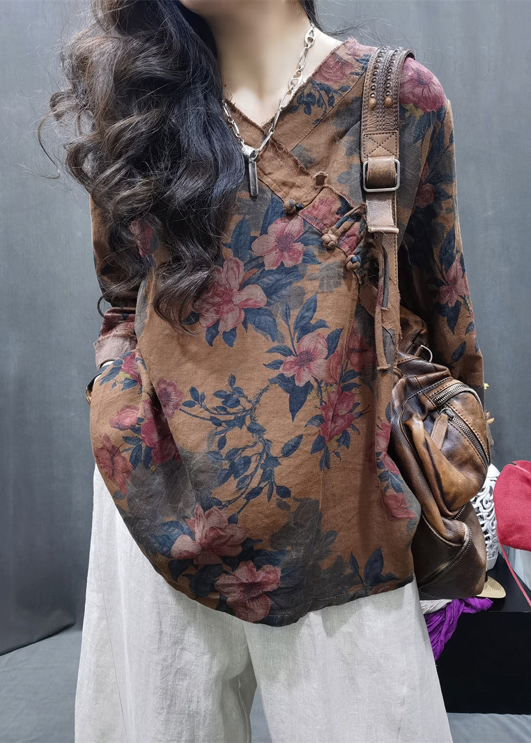 A Vintage Style Top with Delicate Timeless Details