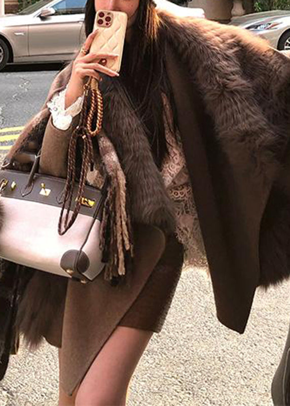 Well Tailored Coat with a Graceful Silhouette