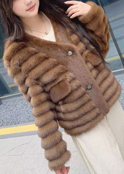 Polished Coat with an Effortless Classic Look
