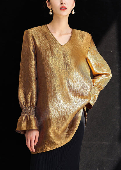 A Vintage Style Shirt with Delicate Timeless Details